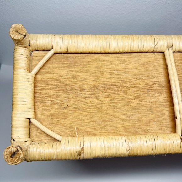 Vintage Ratan Wicker Wall or Table Top Shelf - Picture 13 of 14